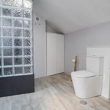 Casa 7 *